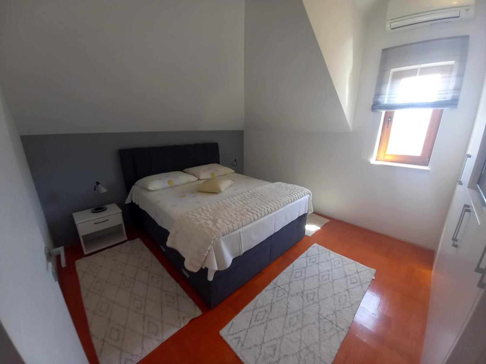 Apartments Iggy Postira Exterior photo