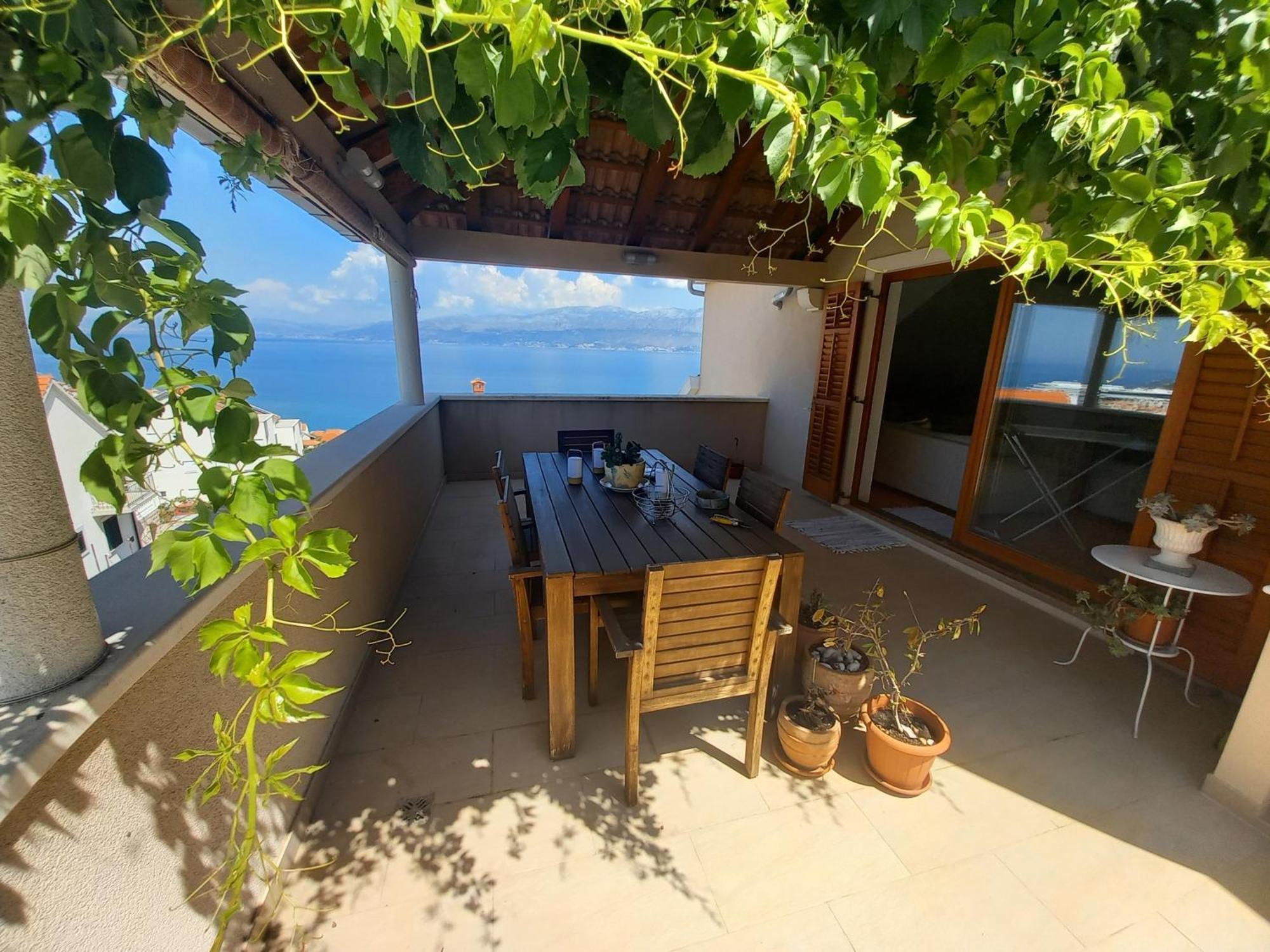 Apartments Iggy Postira Room photo